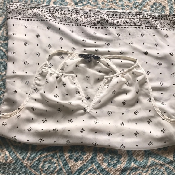 SOLD!Printed tank from Banana Republic - Picture 3 of 3